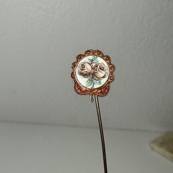 Rose Flower classic stick pin gold tone vintage 80's - Picture 1 of 6